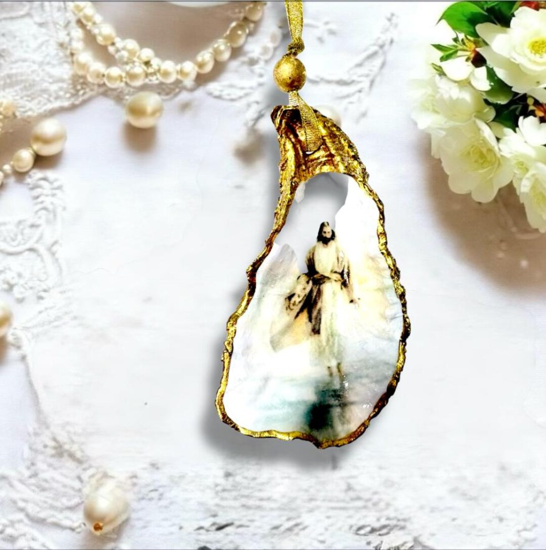 Jesus Christ Oyster Shell Ornaments , Catholic Christian Religious ...