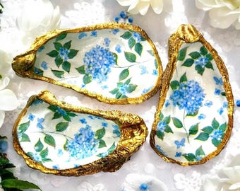 Austernschale für Decoupage Schmuck: Blaue Hortensien