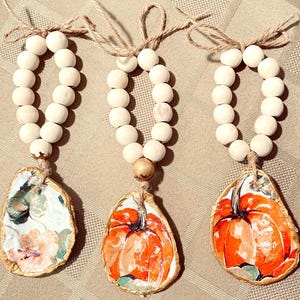 Decoupage Oyster Shell Ornament: Pumpkin Thanksgiving Decor