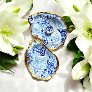Blue & White Shell Ring Dish: Gold Leaf Coastal Decor