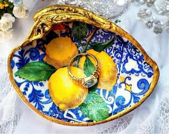 Lemons Amalfi Coast Shell Trinket Dish,Italy Capri Ring Blue Tiles and Lemons,Gift for Engagement,Bride Bridesmaid,