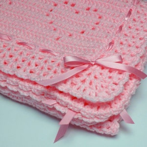 PDF Pattern Crocheted Baby Afghan, LOVE and KISSES Baby Afghan Blanket Pattern, Filet Crochet, Perfect for Car Seat image 3