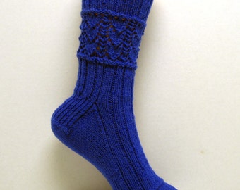 PDF Knitting Pattern, BLUE BELL Sock Pattern, from Off the Cuff Sock Pattern Series