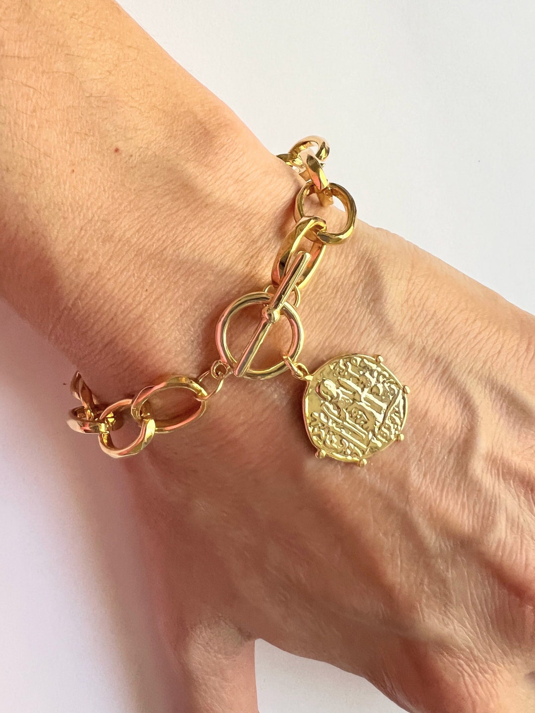 FIERCE FOLKLORE COIN BRACELET GOLD