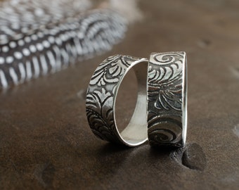 Tooled Leather Medium Width Ring, Silver Band