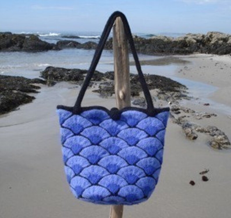 Bar Harbor Shell Bag knit image 2