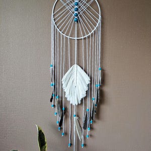 Diamond Pattern Macrame Dreamcatcher, Boho Decor, Feather Wall Hanging, Birthday Gift, Gift for Mom, Housewarming Gift, Mother&#39;s Day Gift