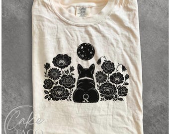 Floral Corgi TShirt for Corgi Mom Shirt, Dog Mama, Cottagecore Wildflower Tee, Corgi Moon Shirt, Celestial Dog Lover Gift, Botanical T-Shirt