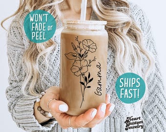 Vaso de vidrio GAMMA, taza de café helado personalizada para el nacimiento de Gamma, vaso con flores, nuevo regalo para la abuela Gamma, taza de vidrio esmerilado personalizada para Gammas