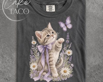 Cute Kitten Shirt, Floral Kitten Tshirt for Cat Mom, Coquette Bow Tee Cottagecore Wildflower Shirt for Soft Girls Butterfly Daisy Kitten Tee
