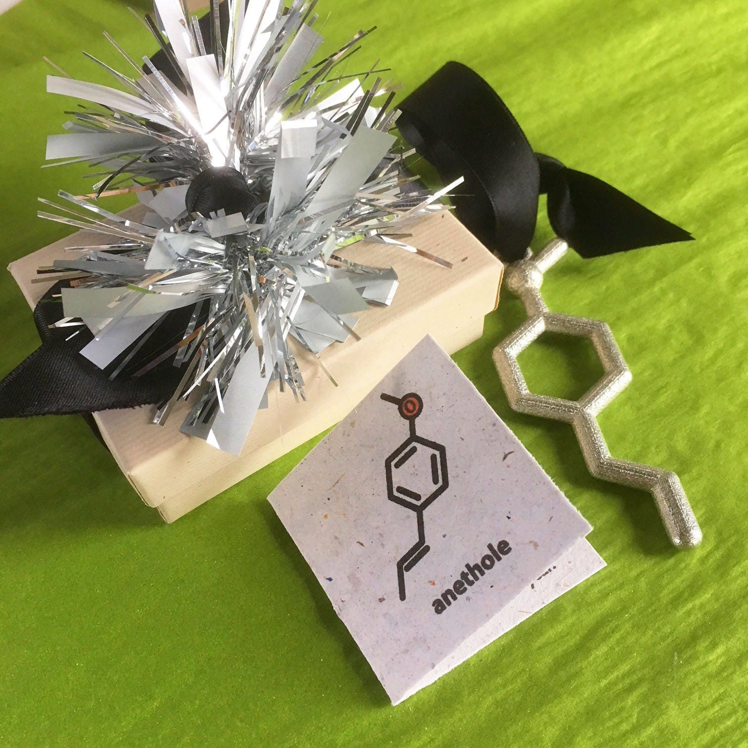 Licorice Molecule Holiday Ornament Etsy