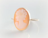 18k Victorian Cameo Ring -  Vintage Shell Cameo - Antique Cameo Ring - Size 5