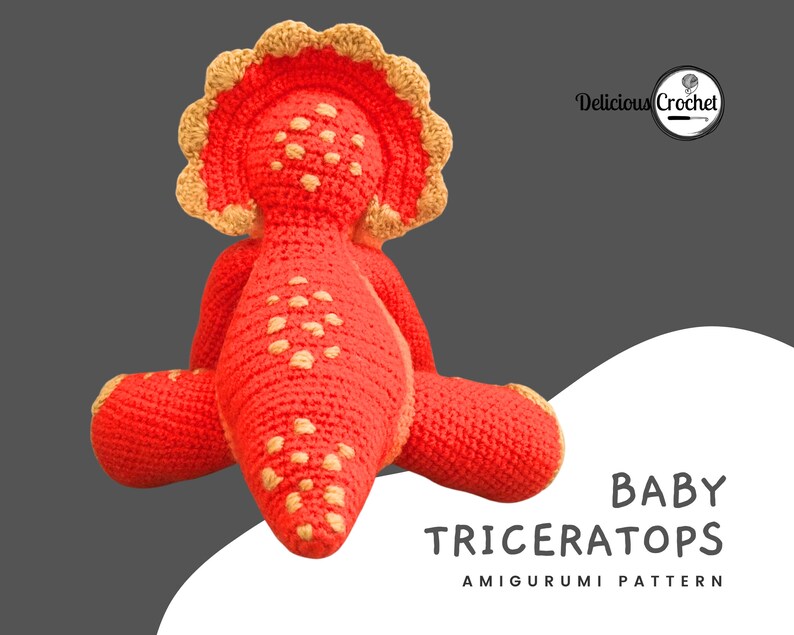 DeliciousCrochet Baby Triceratops. This is a crochet pattern, not the finished toy. Using DK or Sports acrylic yarn with a 2.5 mm hook, the dinosaur stands 7.5 inches tall. Instructions available in English (US) or Spanish.