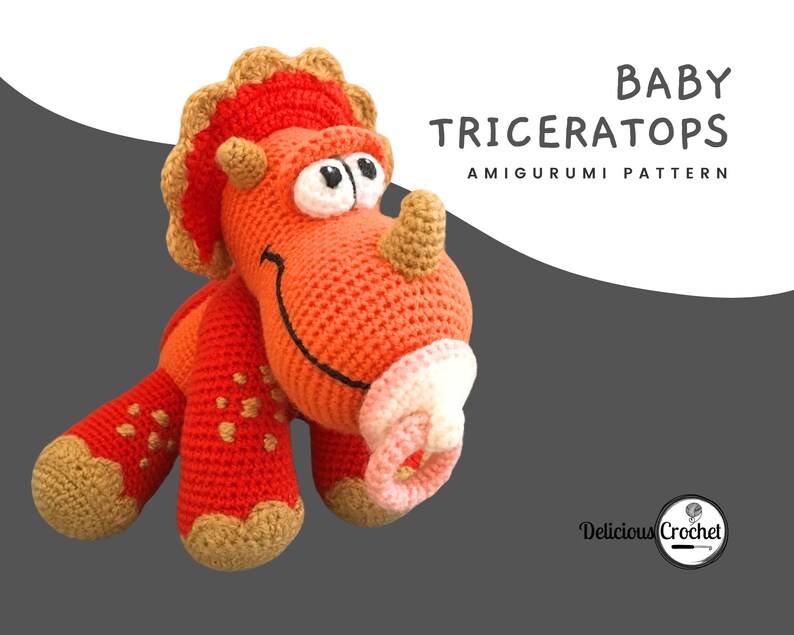 DeliciousCrochet Baby Triceratops. This is a crochet pattern, not the finished toy. Using DK or Sports acrylic yarn with a 2.5 mm hook, the dinosaur stands 7.5 inches tall. Instructions available in English (US) or Spanish.