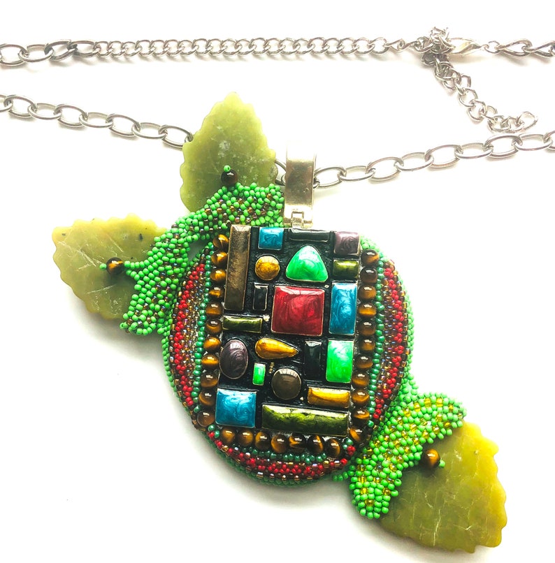 Big Apple Enameled Necklace Architecture of NY City Geometrical Statement Necklace Beadwoven Apple Pendant Bead Embroidery by enchantedbeads image 5