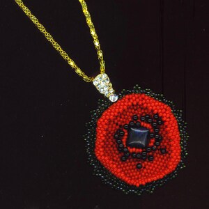 Beadwoven Red Poppy Pendant Necklace, Onyx Floral Beadwork image 4