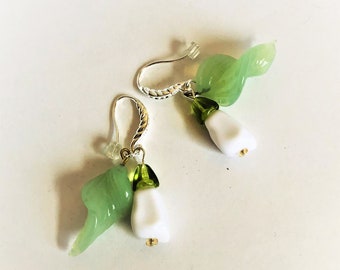 SnowDrop Earrings Silver Filled Earrings Beaded Floral White Flowers Green Leaf/ Leaves Earrings Spring Gift for her by enchantedbeads Etsy