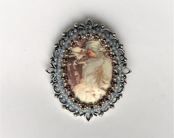 Victorian Cameo Brooch OOAK Winter Lady Blue Beadwoven Frame Statement Brooch Gothic Filigree Gift for Her Ladies of Style by enchantedbeads
