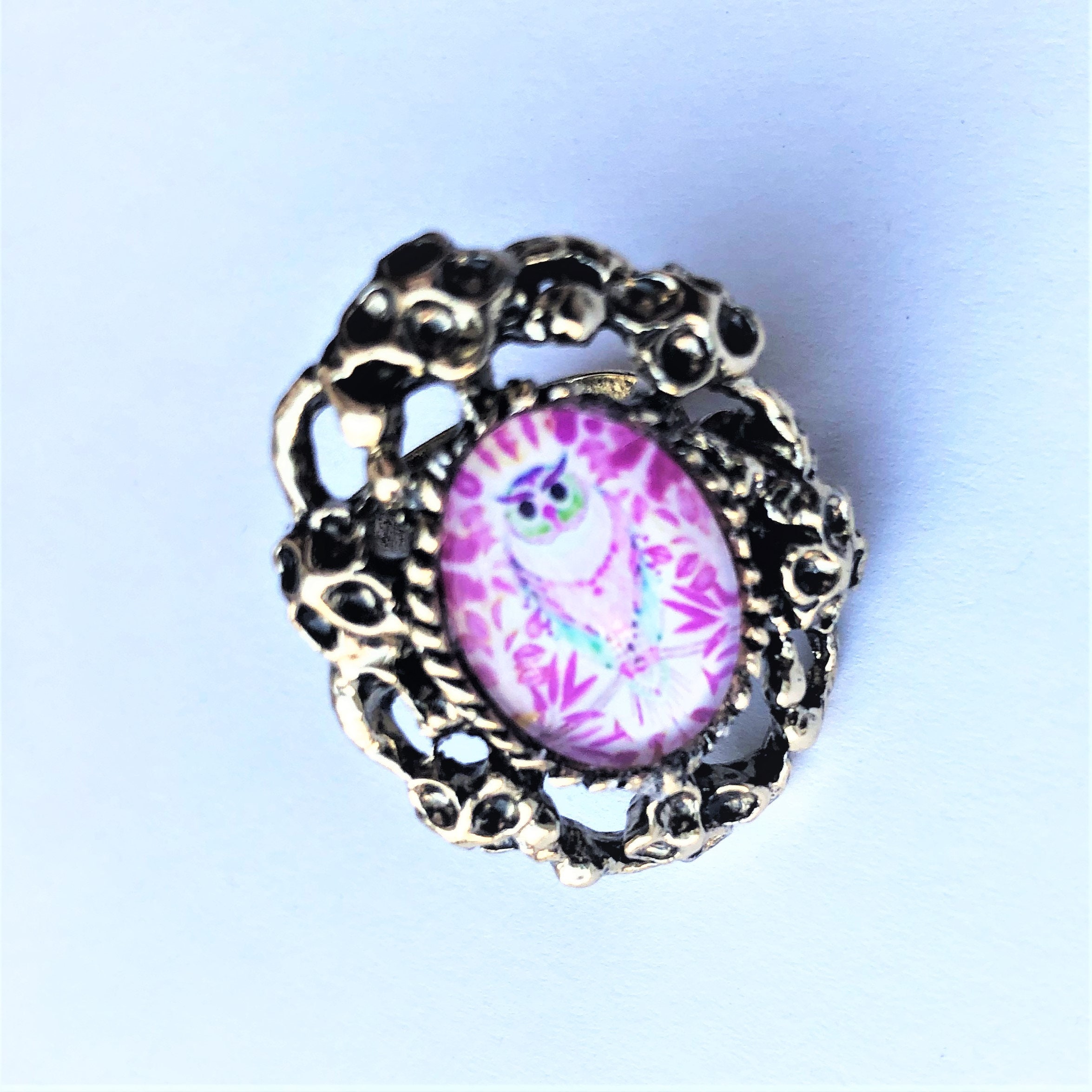 Pink Owl Adjustable Ring Smart Night Bird Antiqued Goldtone Gothic Style Settings Owl Cabochon Pink