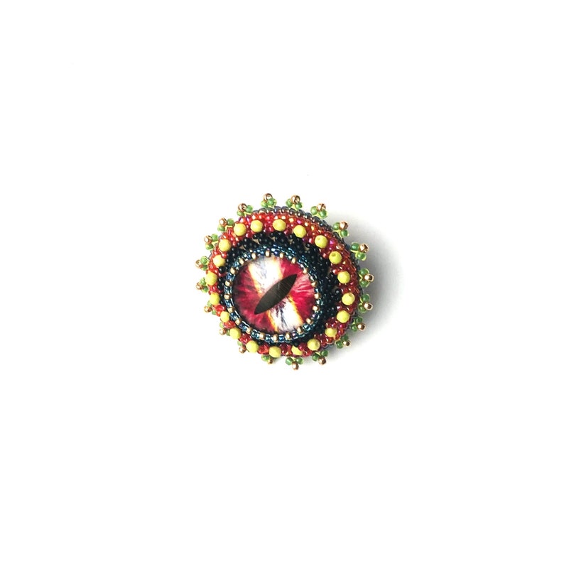 Beadwoven Red Green Gold Sauron Eye Brooch Dragon eye pin Lunar Year of the Dragon Pin Sturdy pinback Halloween Gift by ileanaEnchantedBeads image 4