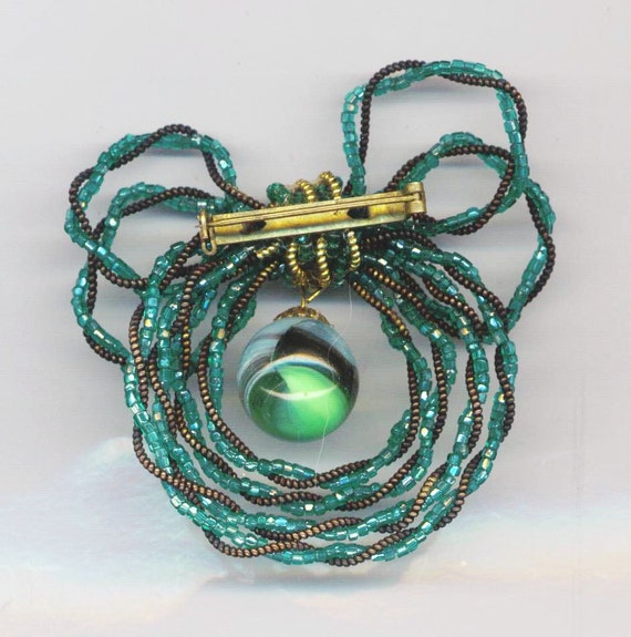 Vintage Holiday Wreath Twisted Green Bronze Beadw… - image 3