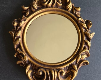 Decorative Vintage Ornate Syroco Gilt Resin Wall Mirror Midcentury Hollywood Regency