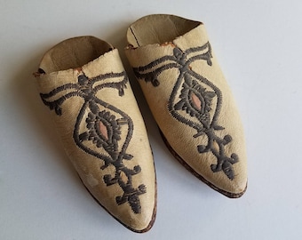 Antique Turkish Embroidered Leather Shoes Slippers Mules