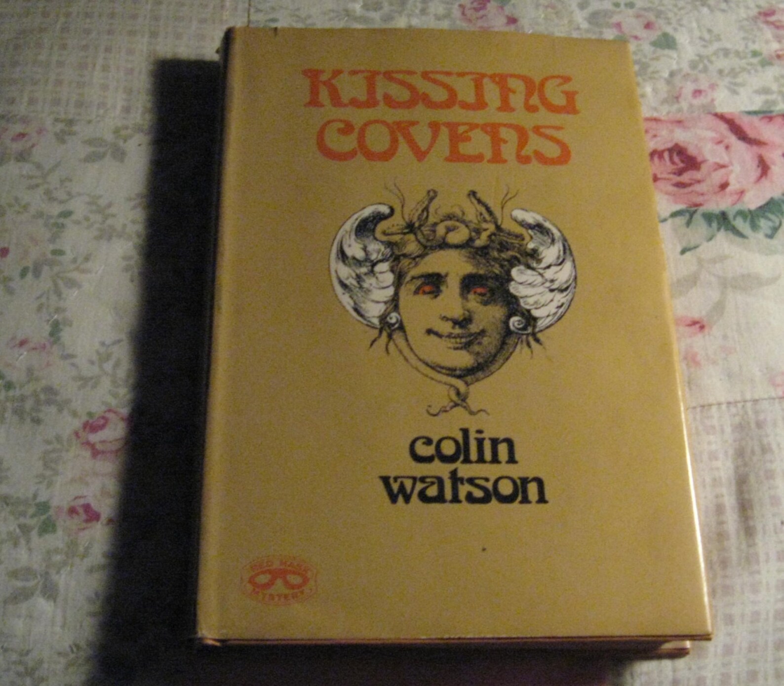 Vintage Kitsch Book Kissing Covens a Red Mask Mystery by Colin Etsy