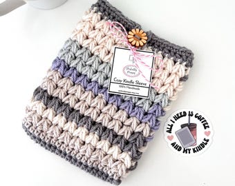 Daisy Crochet Kindle Paperwhite Sleeve, Padded E-Reader Case, Book Lover Gift Cover