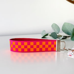 Checkered Key Fob Wristlet, Colorful Fabric Keychain, Wrist Strap, Key Lanyard, Teacher Gift, Mother's Day Gift, Free Shipping