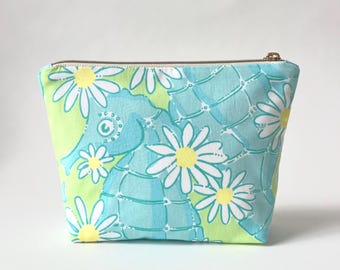 Floral Daisy Cosmetic Pouch, Blue Seahorse Makeup Bag, Zipper Travel Toiletry Case