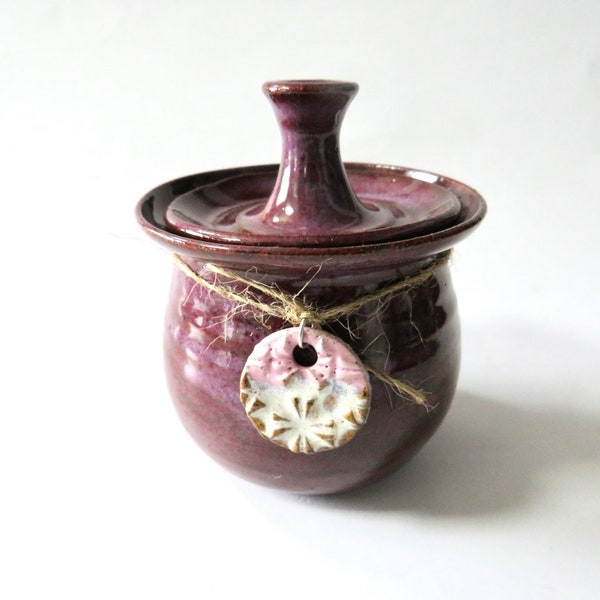Jar with lid, shimmery merlot pink, pendant charm