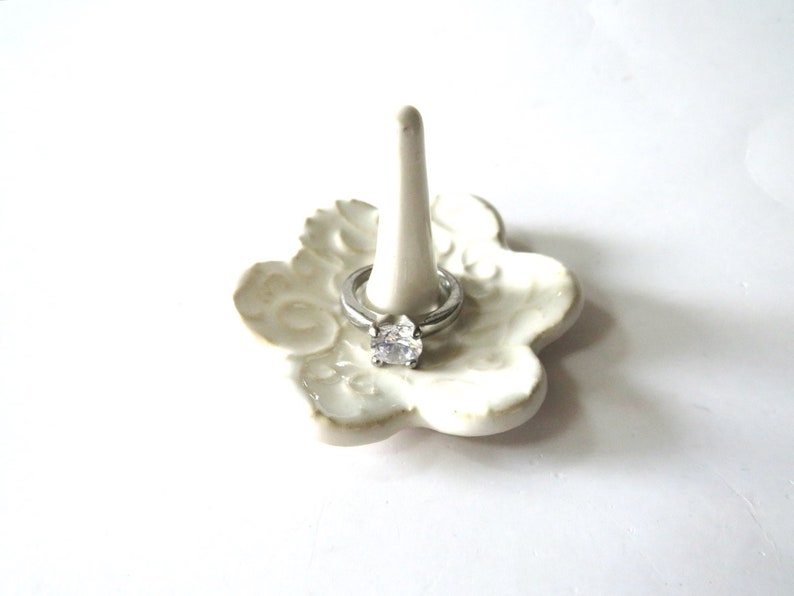 Ivory White Ring Dish, ring holder, elegant classic swirl print, 3 sizes available 2 1/4 inches