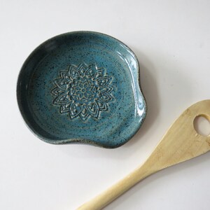 Green mandala design spoon rest, handmade image 2