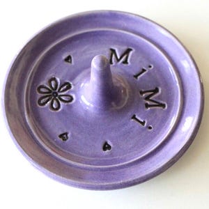 Plato para anillos de color lila y morado, regalo de Mimi, cerámica hecha a mano imagen 3