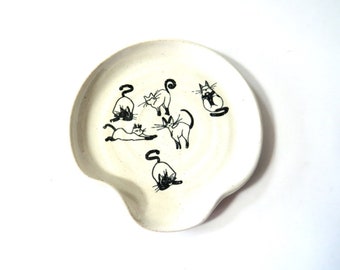 Cat spoon rest, Ivory and Black Spoon Rest, ladle rest for stove, with cats, wheelthrown