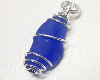 Sea Glass Pendant, Blue Seaglass, Wire Wrapped, Blue Beach Glass, Blue Sea Glass, Seaglass Jewelry