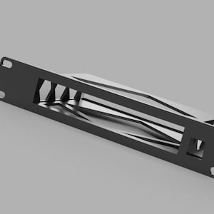 Peut inclure: Crémaillère en métal noir avec un design géométrique. La crémaillère a une forme rectangulaire et est conçue pour maintenir les objets en toute sécurité.