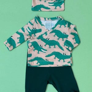 Unisex babycadeau. Babyuitzet voor pasgeborenen. Babymandje. Welkom lieverd. Babyshower. Babyshower. Baby cadeau jongen meisje