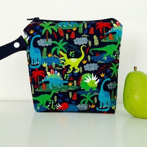 Snack pouch, insulated snack bag, food bag