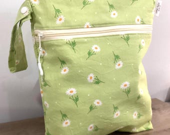 Daisies in green Wet bag, zippered bag, diaper bag, waterproof bag