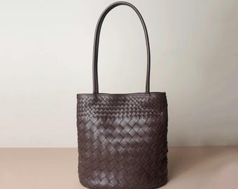 Woven Tote Bag,Genuine Leather Handbag,Classic Design Bucket Bag