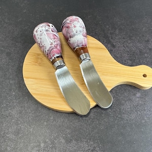 Cheese Knive Cute Handles, Charcuterie Utensils, Set of 2, Charcuterie Accessories, Cheese spreader, Hand Painted Cheese knife