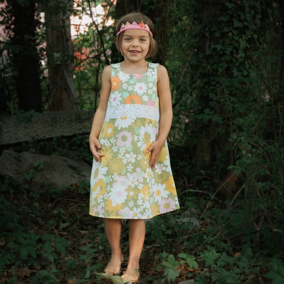 Girls Floral Dress 6T, Handmade Patchwork Toddler Pinafore Jumper Upcycled, 6th Birthday Gift Boho Hippie Flower Power Retro Tea Party