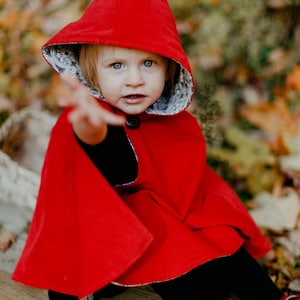 Girls Little Red Riding Hood Cape Cloak, Girls Red Fairy Tale Cape with Hood, Halloween Costume Cape Coat, Car Seat Poncho, Newborn-Sz 10