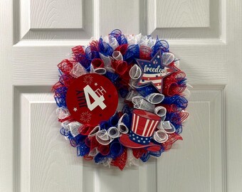 July 4th Mini Wreath: Patriotic Summer Door Decor
