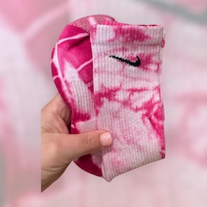 Dyed Nike Socks, Tie Dye, Pink,Fuschia,Crew Socks, girly,Sports, Fashion, Trendy, Handmade, Summer, Casual, Cozy, Ombre, Workout,Hot Pink