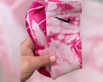 Dyed Nike Socks, Tie Dye, Pink,Fuschia,Crew Socks, girly,Sports, Fashion, Trendy, Handmade, Summer, Casual, Cozy, Ombre, Workout,Hot Pink