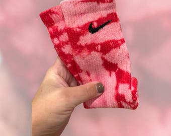 Dyed Nike Socks, Tie Dye, Crew Socks, Sports, Fashion, Trendy, Handmade, Summer, Casual, Cozy, Ombre, Workout,Red, UGA, Bulldogs
