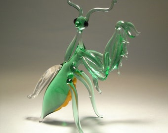 Blown Glass Art Figurine Green Insect PRAYING MANTIS